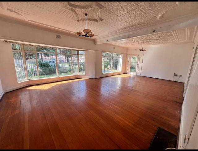 3 BEDROOM PROPERTY TO RENT IN BRENTHURST